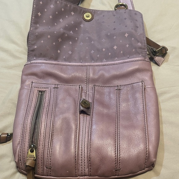 Fossil light purple Crossbody Bag - Picture 4 of 9